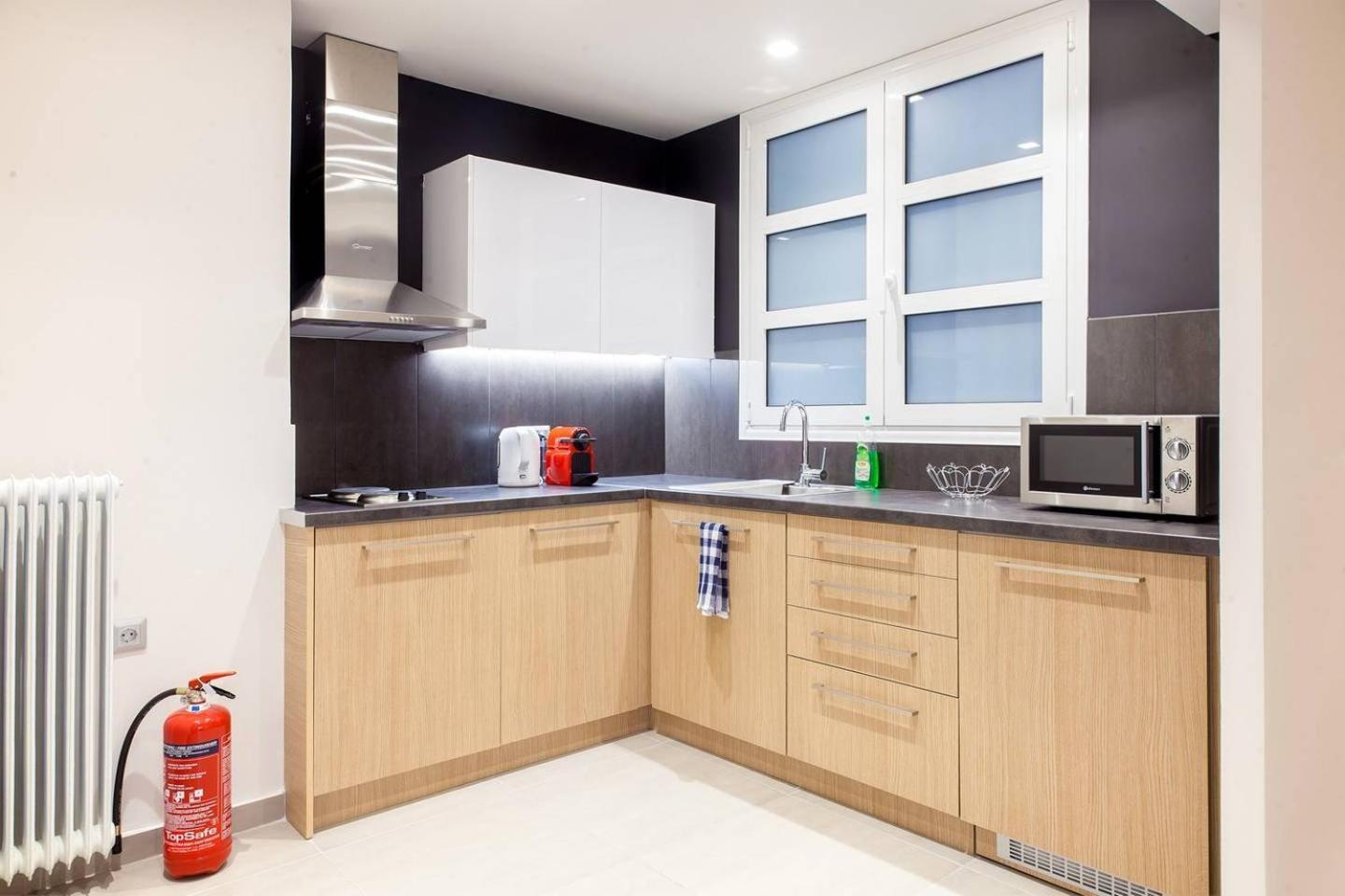 Toni'S 2Bd Home In Centre, 15 Sec To Metro Athens Exterior photo